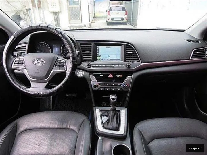 Hyundai Avante 5