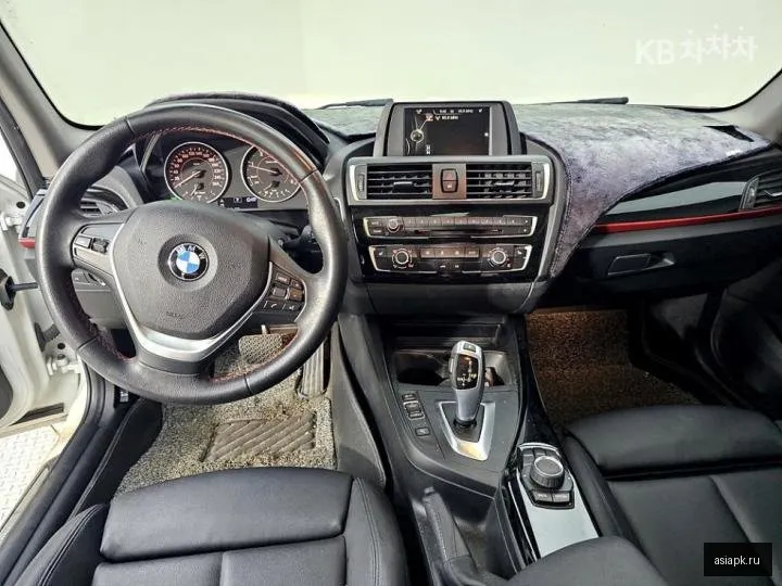 BMW 1-Series 5