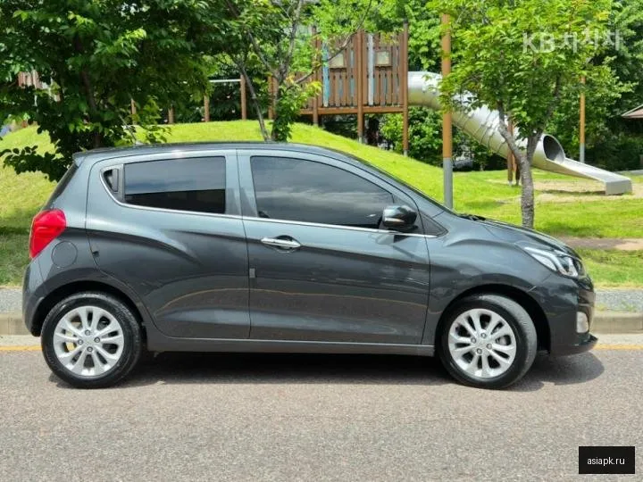 Chevrolet Spark 5