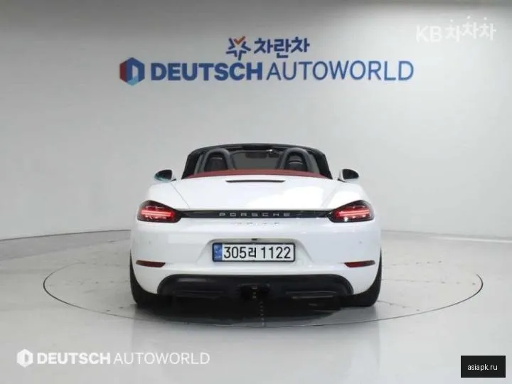 Porsche Boxster 3