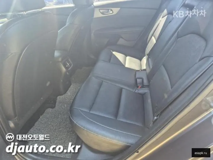 Kia K3 5