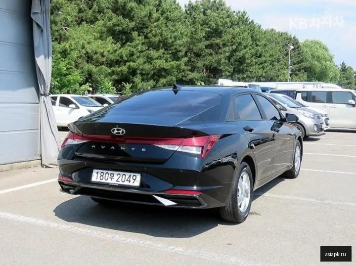 Hyundai Avante 3