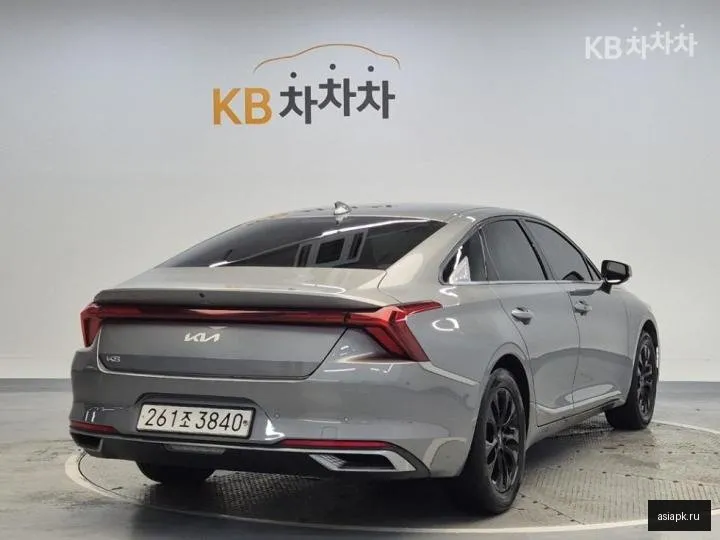 Kia K8 3