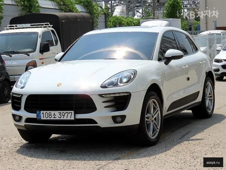 Porsche Macan 2