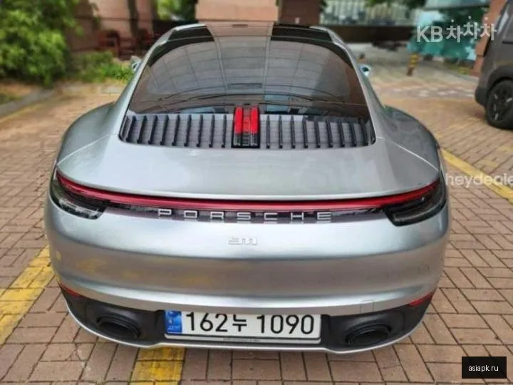 Porsche 911 2