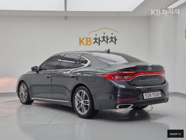 Hyundai Grandeur 3