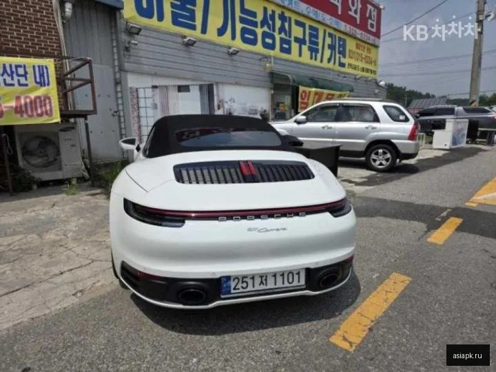 Porsche 911 4