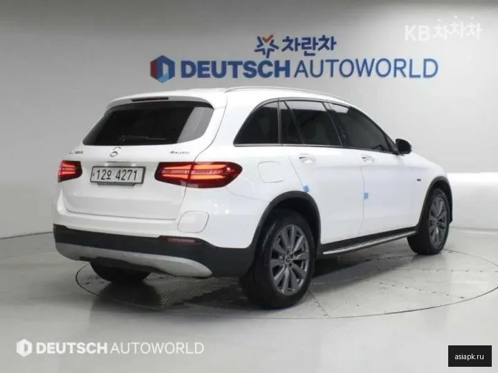Mercedes-Benz GLC-Class 2