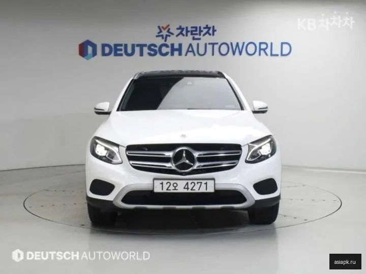 Mercedes-Benz GLC-Class 3