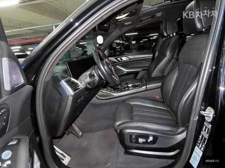 BMW X7 6