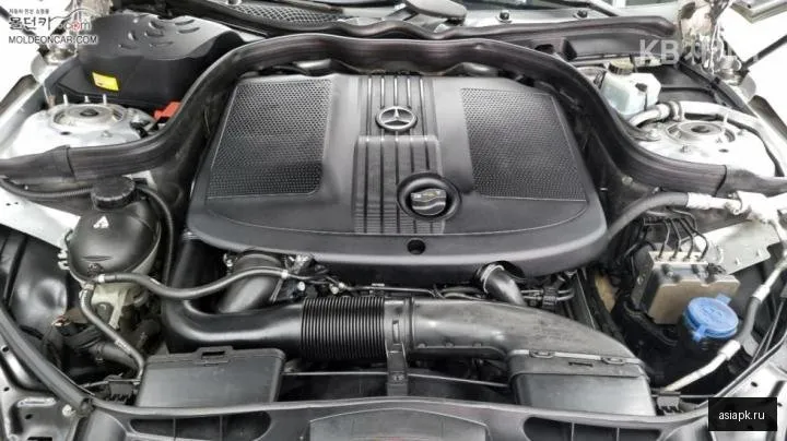 Mercedes-Benz E-Class 6