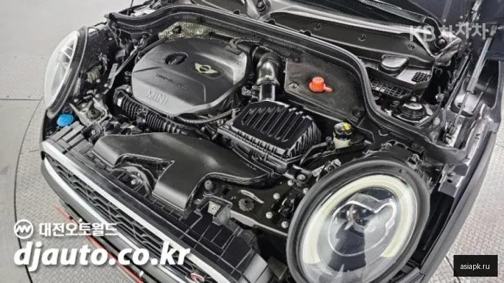 MINI Hatch 6