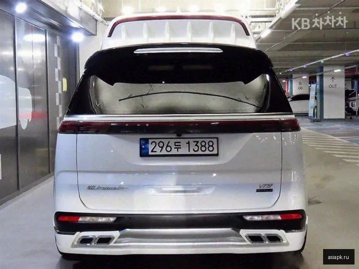 Kia Carnival 5