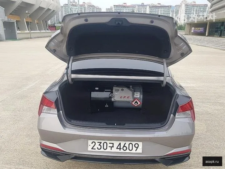 Hyundai Avante 2