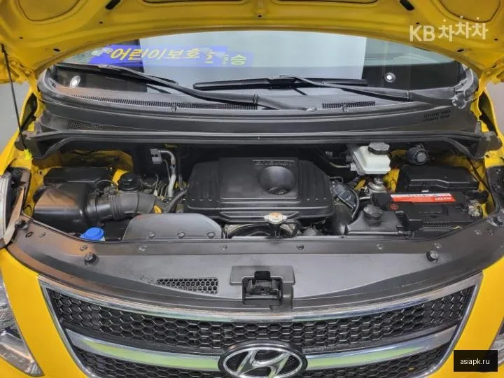 Hyundai Starex 6