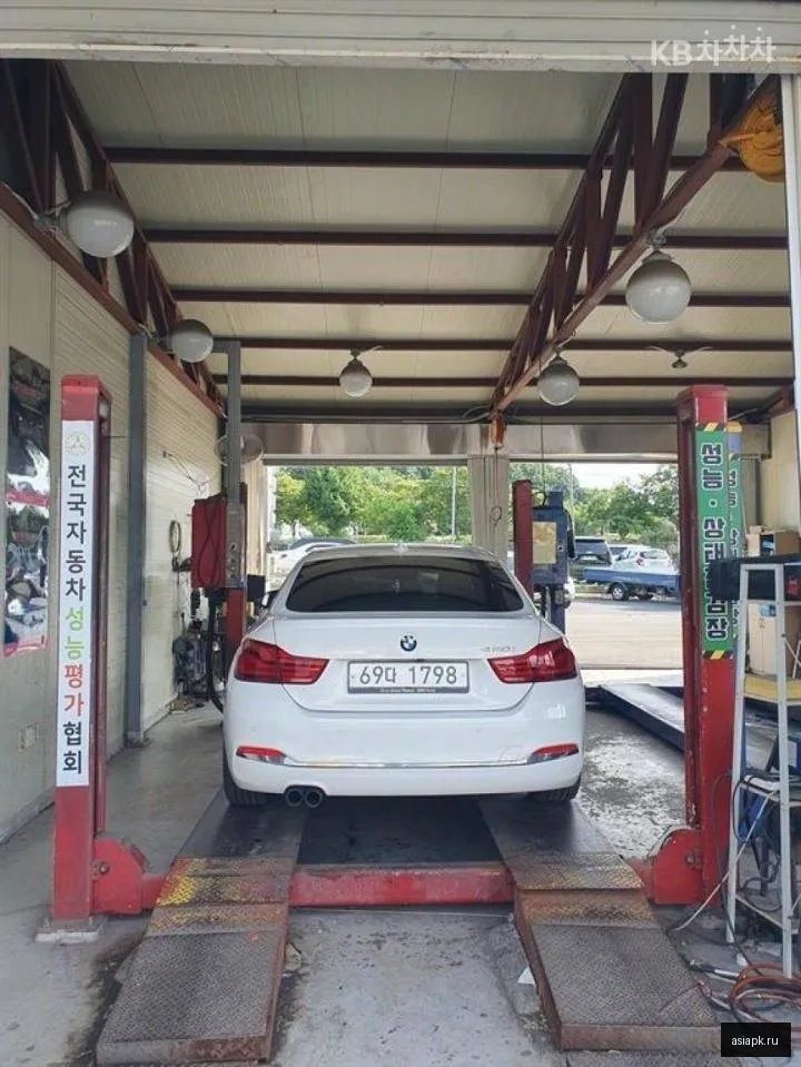 BMW 4-Series 2