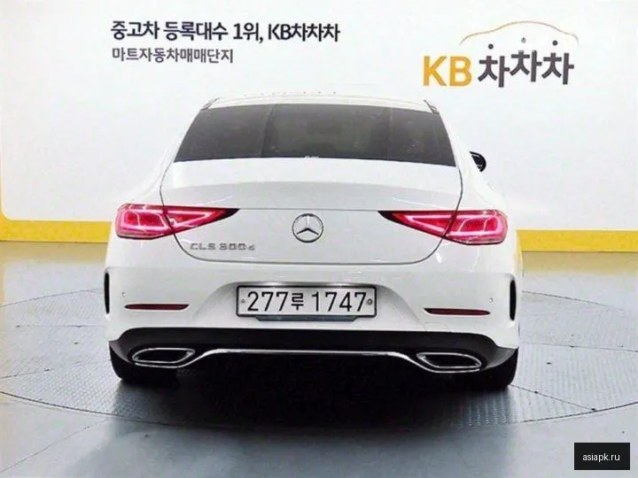 Mercedes-Benz CLS-Class 3