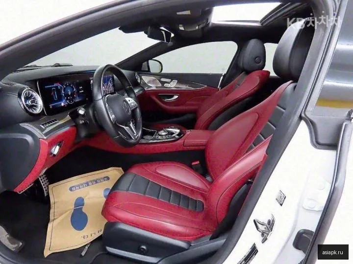 Mercedes-Benz CLS-Class 5