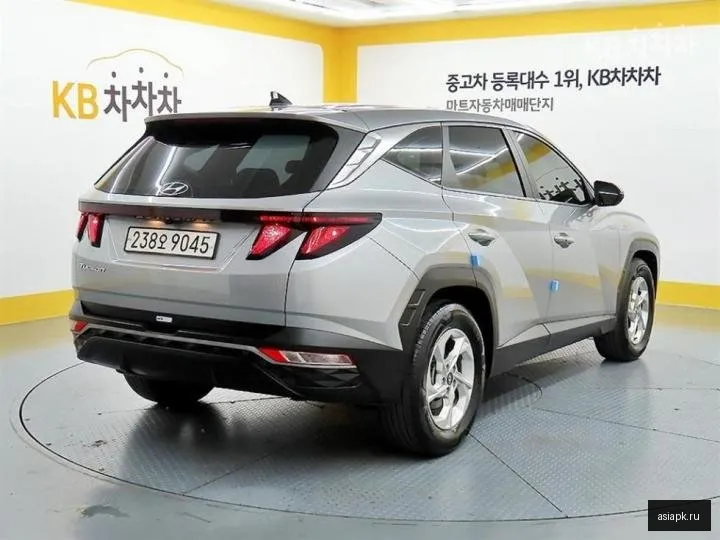 Hyundai Tucson 4
