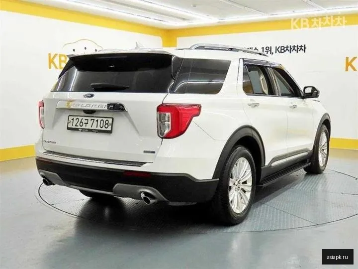 Ford Explorer 4