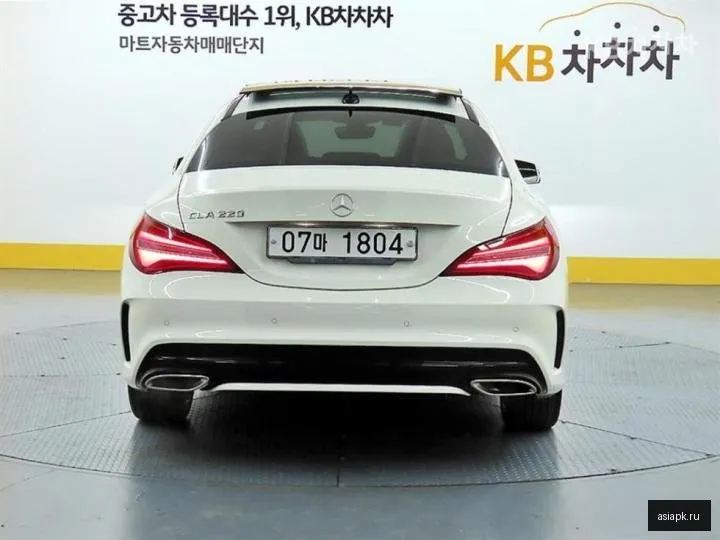 Mercedes-Benz CLA-Class 3