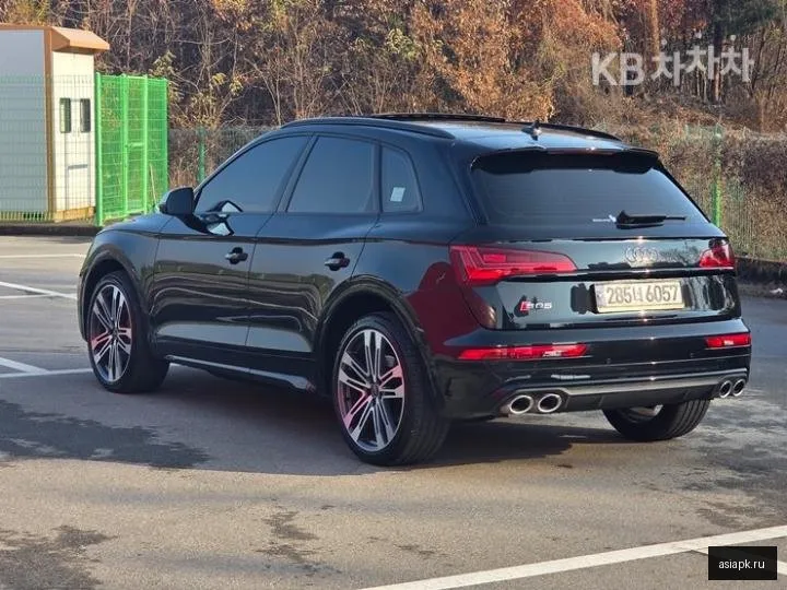Audi SQ5 2