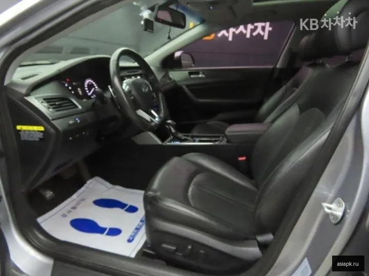 Hyundai Sonata 5