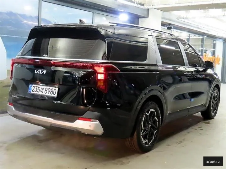Kia Carnival 4