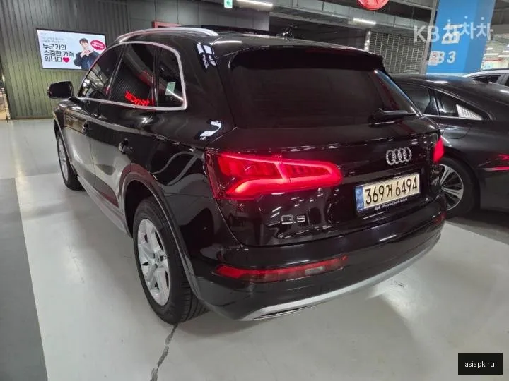 Audi Q5 6