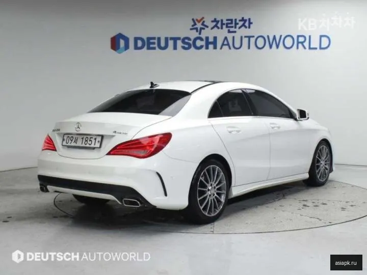 Mercedes-Benz CLA-Class AMG 2