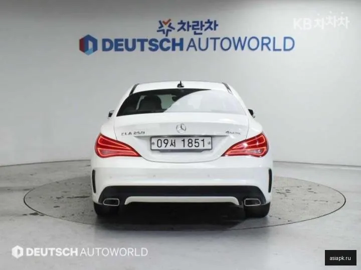 Mercedes-Benz CLA-Class AMG 4