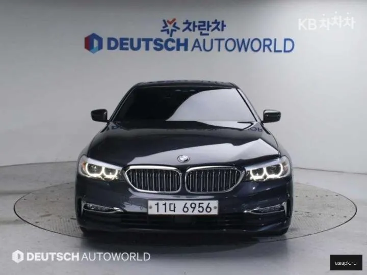 BMW 5-Series 3