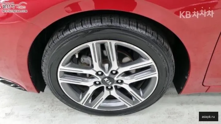 Kia K3 6