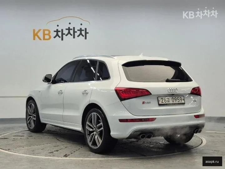 Audi SQ5 2