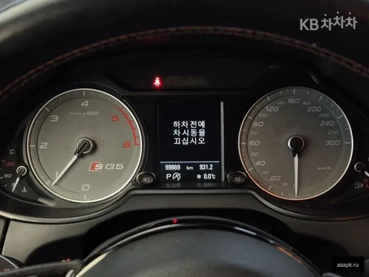 Audi SQ5 6