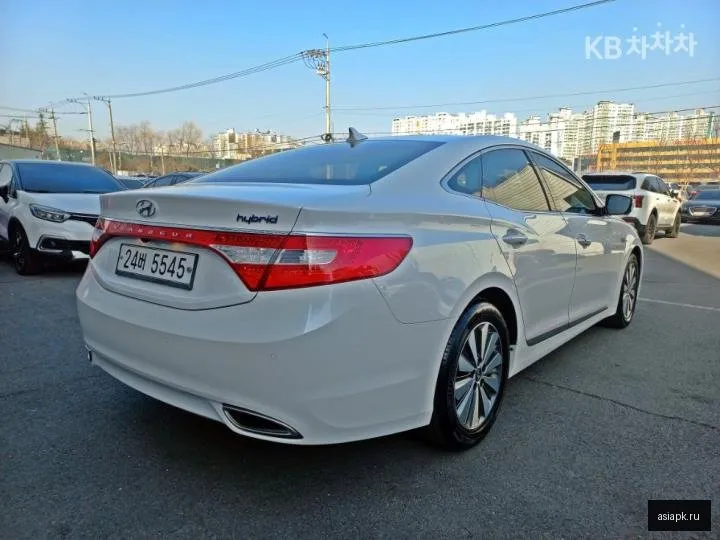 Hyundai Grandeur 5