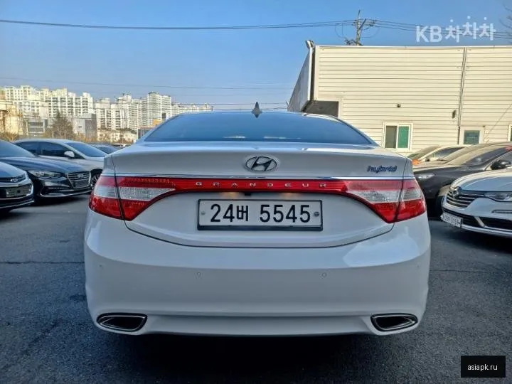 Hyundai Grandeur 6