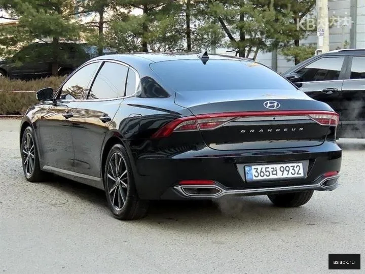 Hyundai Grandeur 3