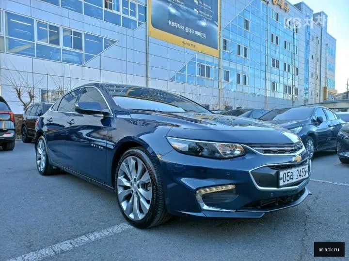 Chevrolet Malibu 2