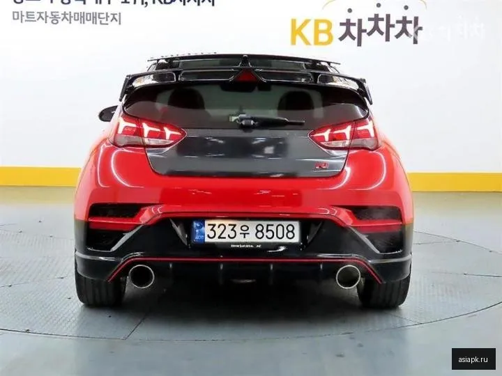 Hyundai Veloster 3