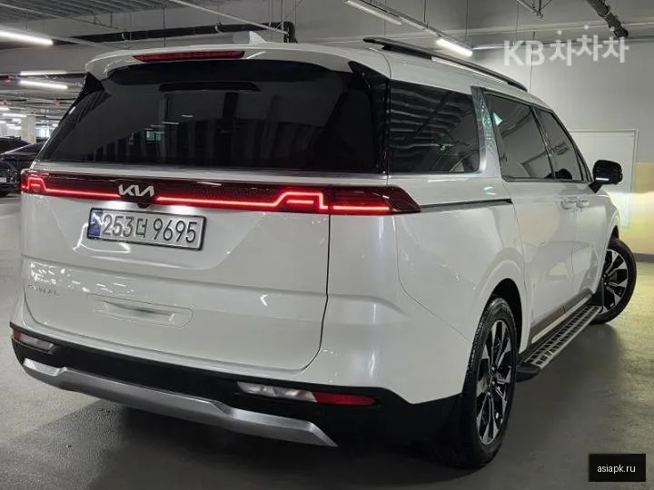 Kia Carnival 6