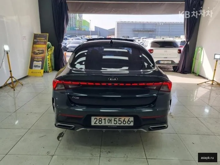 Kia K5 3