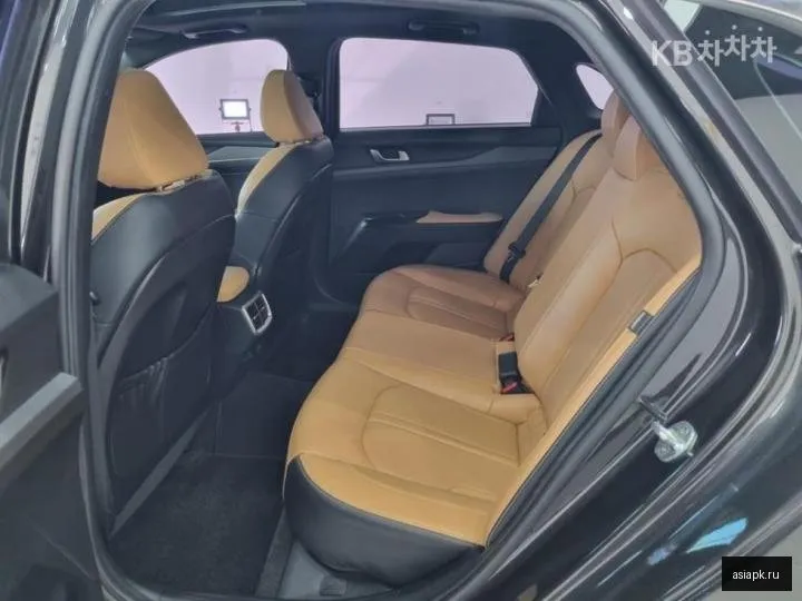 Kia K5 5
