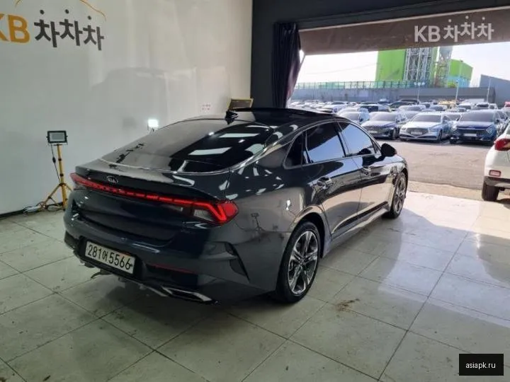 Kia K5 4