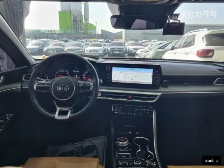 Kia K5 6
