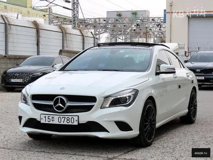 Mercedes-Benz CLA-Class 2