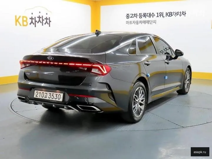 Kia K5 4