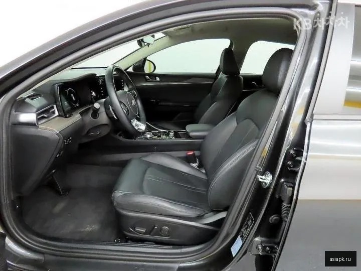 Kia K5 5