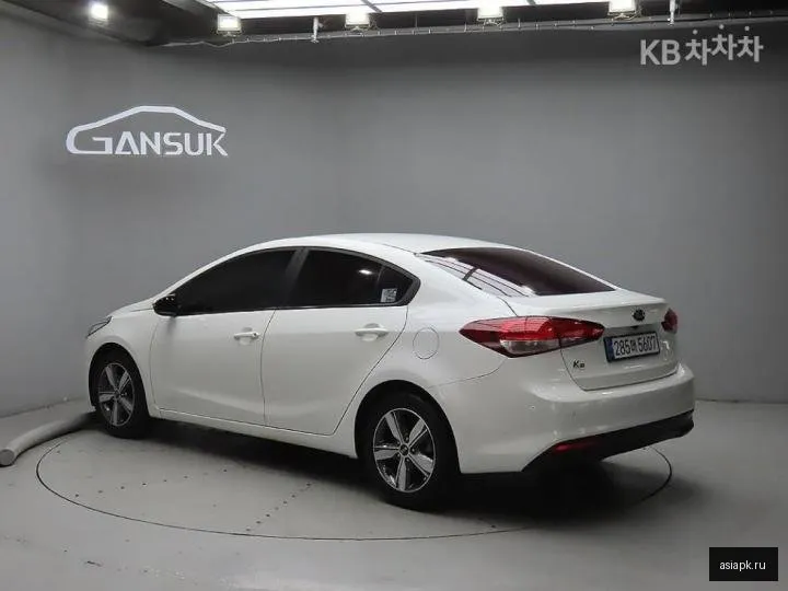 Kia K3 3