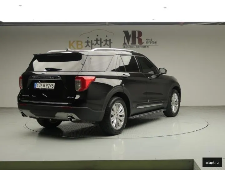 Ford Explorer 2